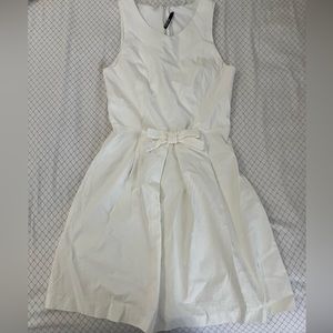 Lulu’s white bow mini dress